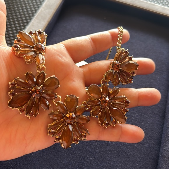 NWT Coco Paradise Amber Necklace set with drop earrings in original packaging - Picture 6 of 9